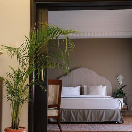 Warwick Palm Beach Hotel Beirut Exterior foto