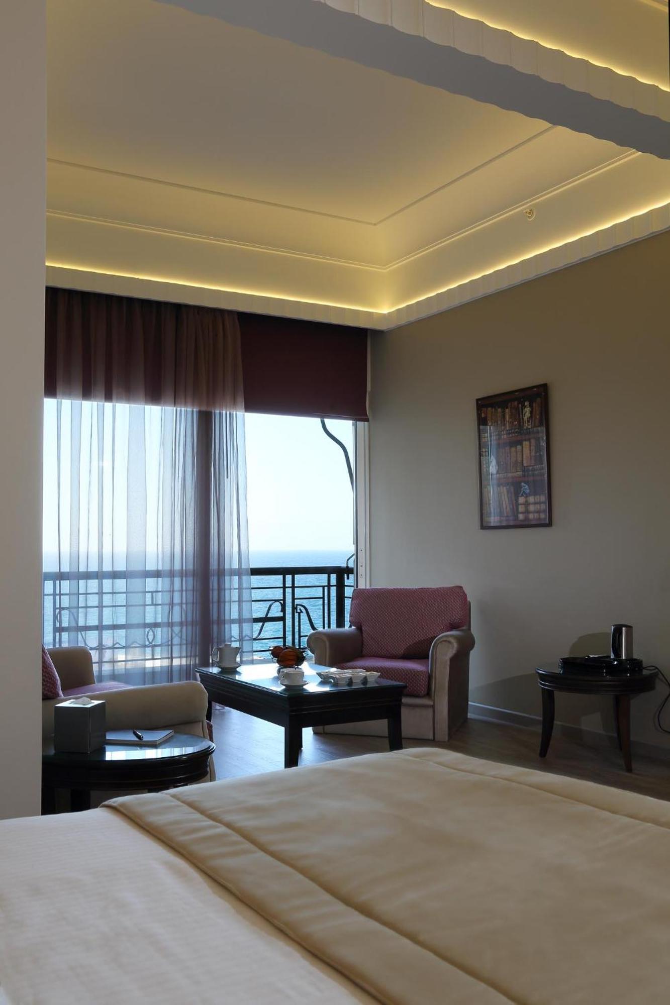 Warwick Palm Beach Hotel Beirut Habitación foto